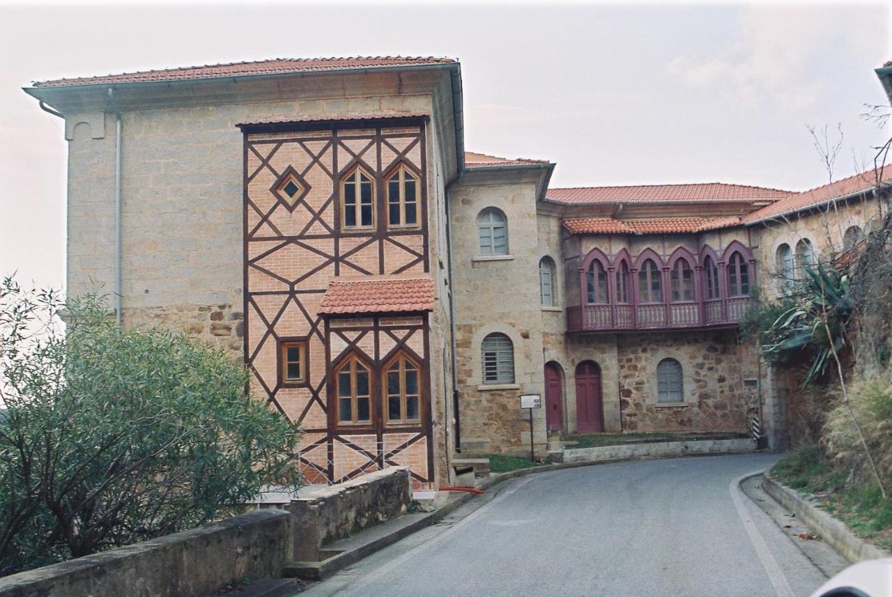B&B Al Civico16 Guspini Εξωτερικό φωτογραφία