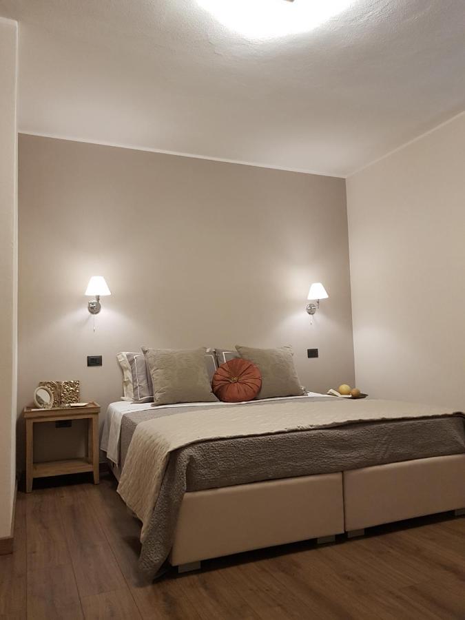 B&B Al Civico16 Guspini Εξωτερικό φωτογραφία