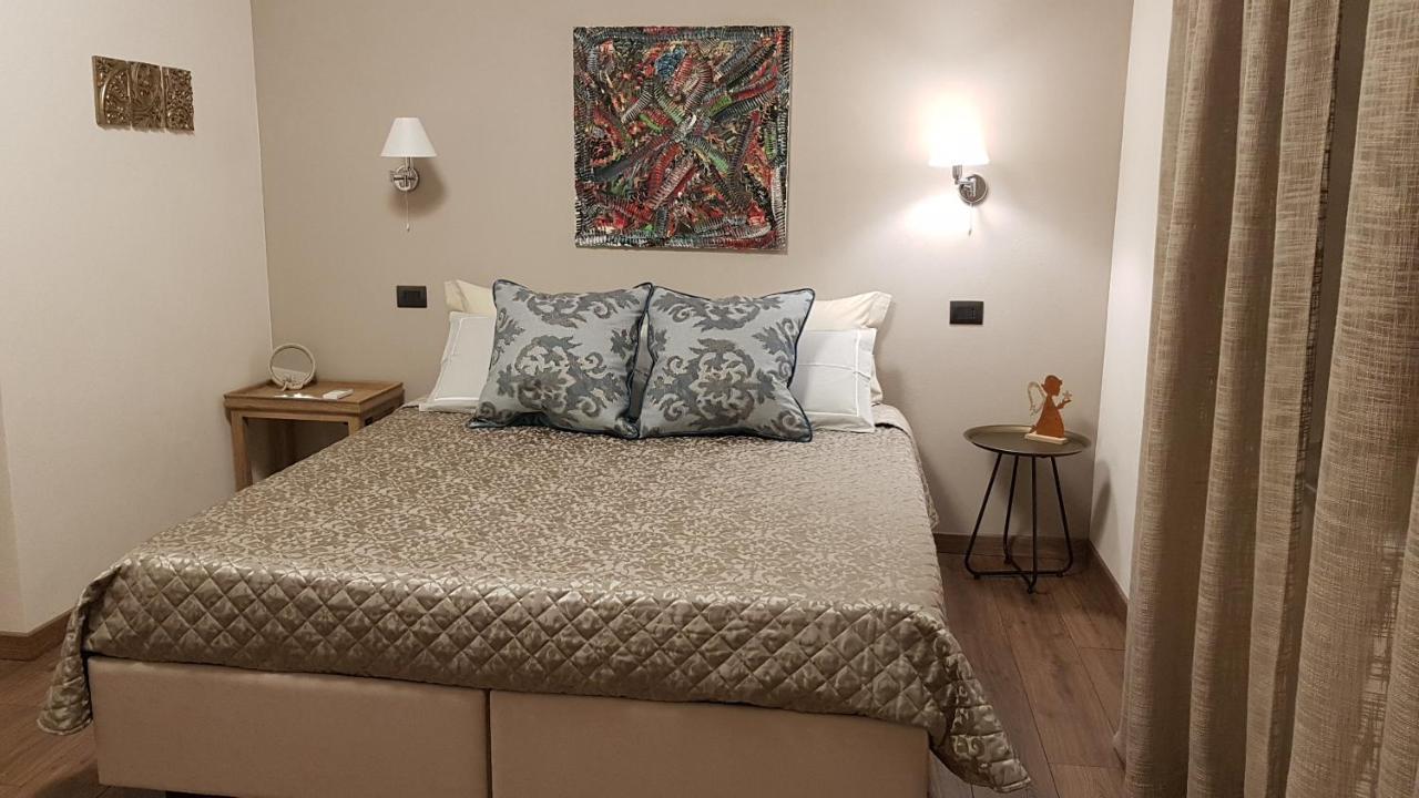 B&B Al Civico16 Guspini Εξωτερικό φωτογραφία