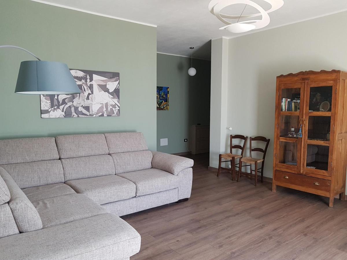 B&B Al Civico16 Guspini Εξωτερικό φωτογραφία