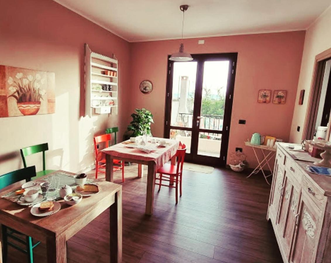 B&B Al Civico16 Guspini Εξωτερικό φωτογραφία